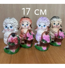 Овечка с корзиной