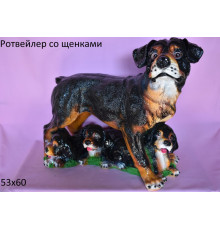 Ротвейлер со щенками