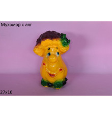 Мухомор с лягушкой