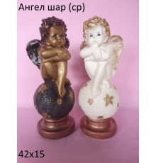 ангел на шаре средний золото